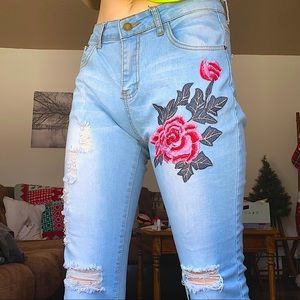 Flower Embroidered Ripped blue jeans